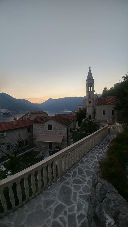 Ferienwohnung Bella Vista Zmukic Perast Exterior foto